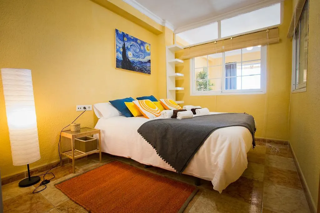 Holidays2Torremolinos Roquedal Daire 0*, Torremolinos İspanya