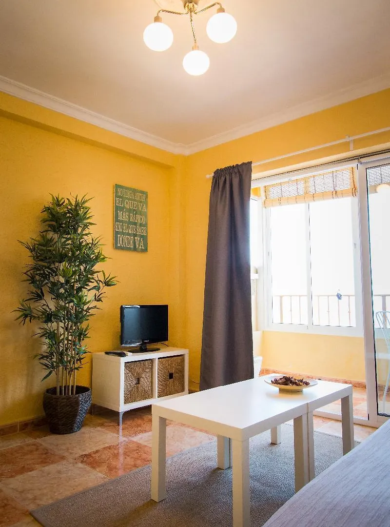 Holidays2Torremolinos Roquedal Apartment